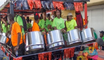 Antigua-Carnival3.jpg