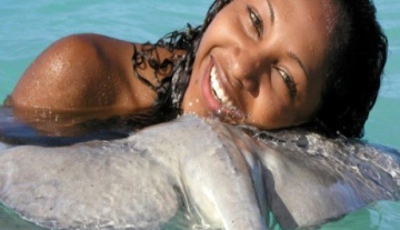 Antigua-Stingray-City.jpg