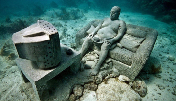 Molinere-Under-Water-Sculpture-Park3.jpg