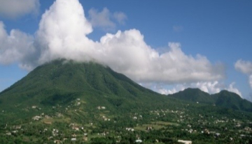 Nevis-Peak.jpg